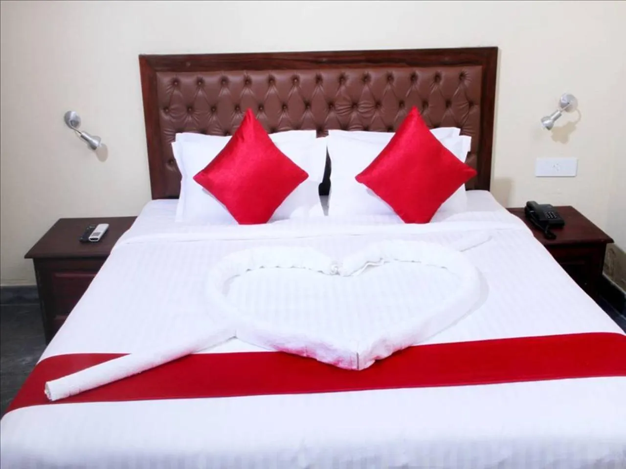 Hotel Nirmallyam Residency Edappal 3*,